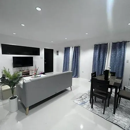 Duplex House For Rent With 3 Bedrooms Good For 6